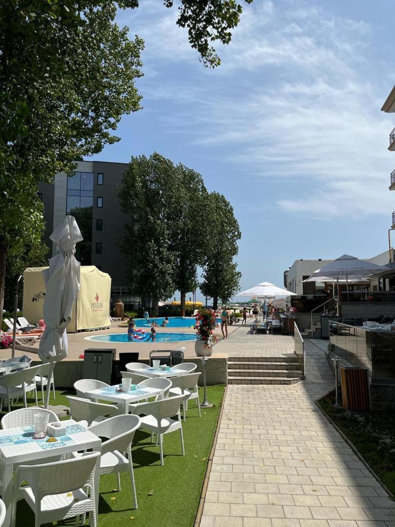 Complex Modern All Inclusive Hotel Mamaia Buitenkant foto