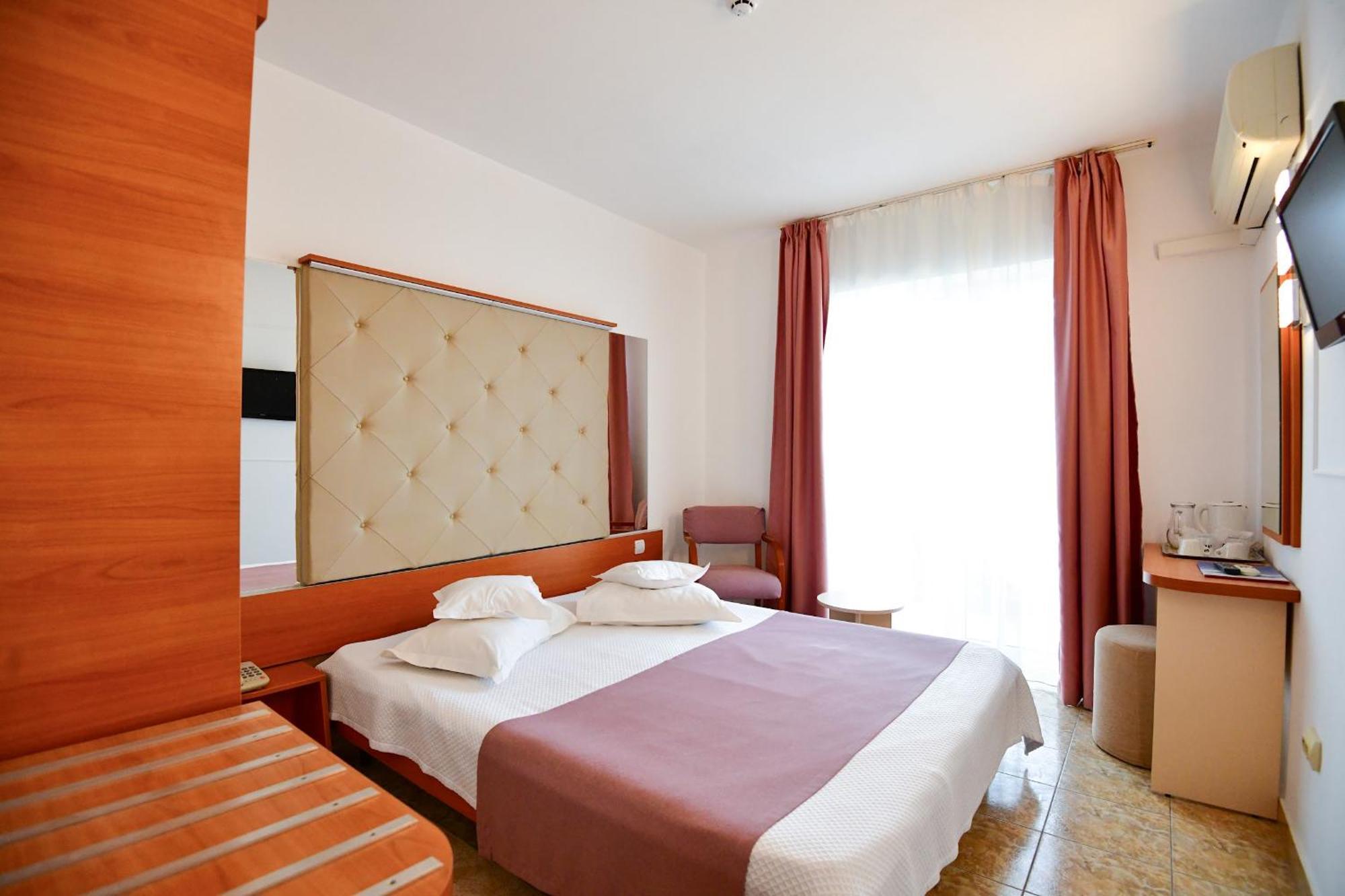 Complex Modern All Inclusive Mamaia Buitenkant foto