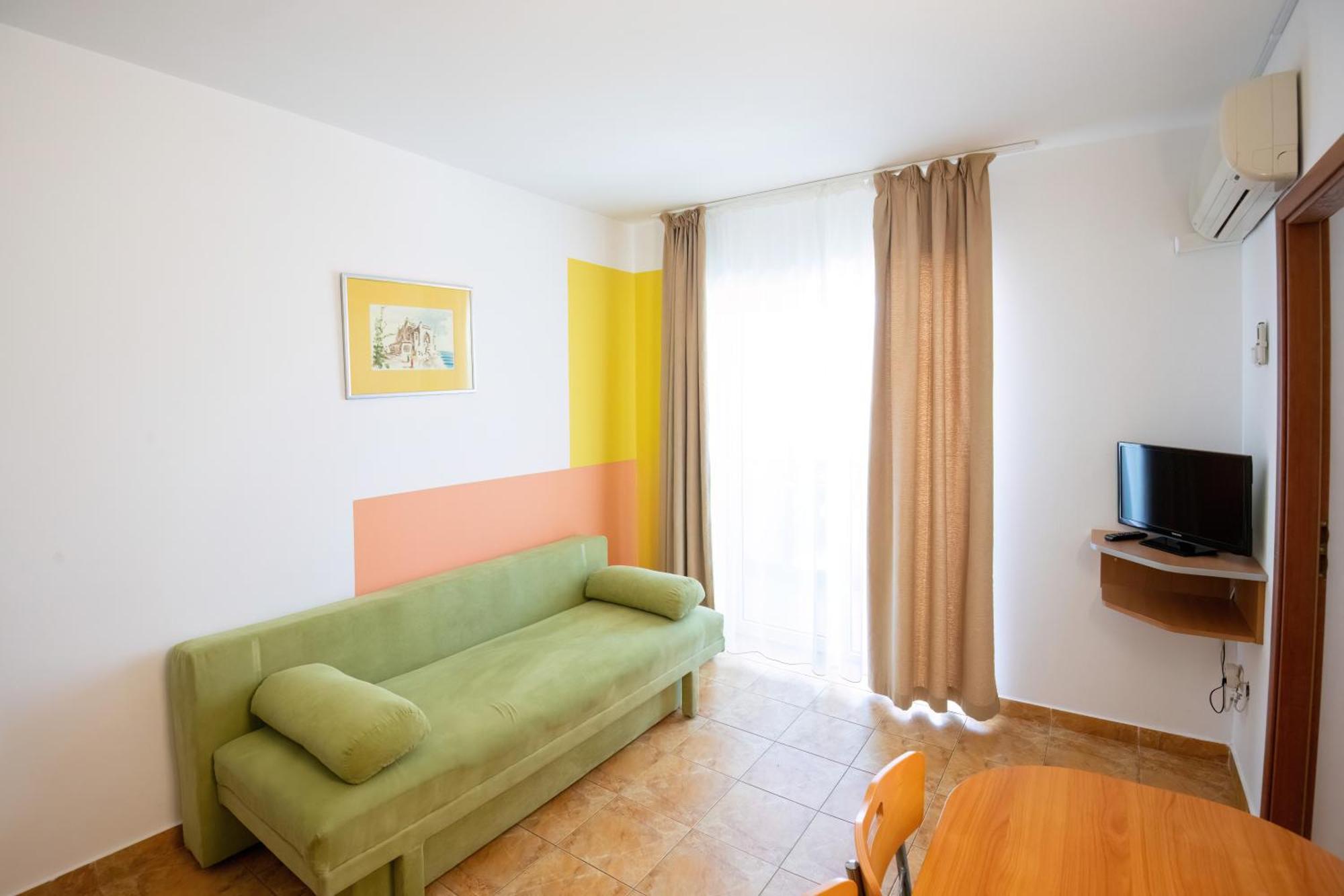 Complex Modern All Inclusive Mamaia Buitenkant foto