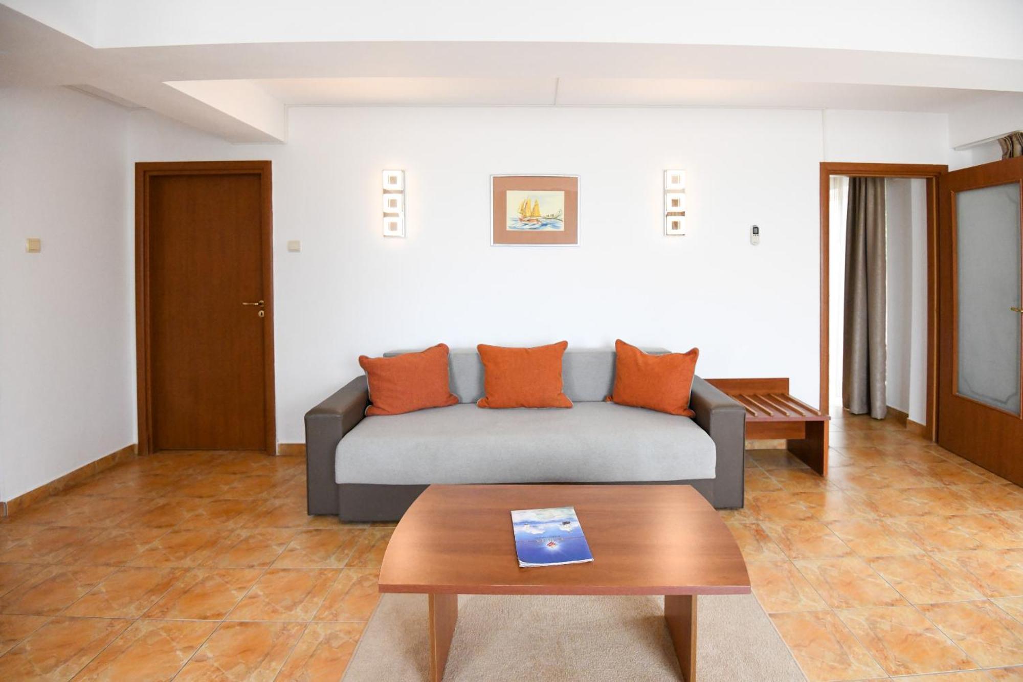 Complex Modern All Inclusive Mamaia Buitenkant foto