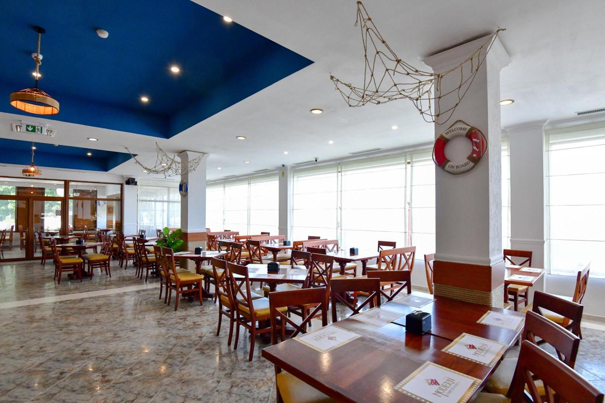 Complex Modern All Inclusive Mamaia Buitenkant foto
