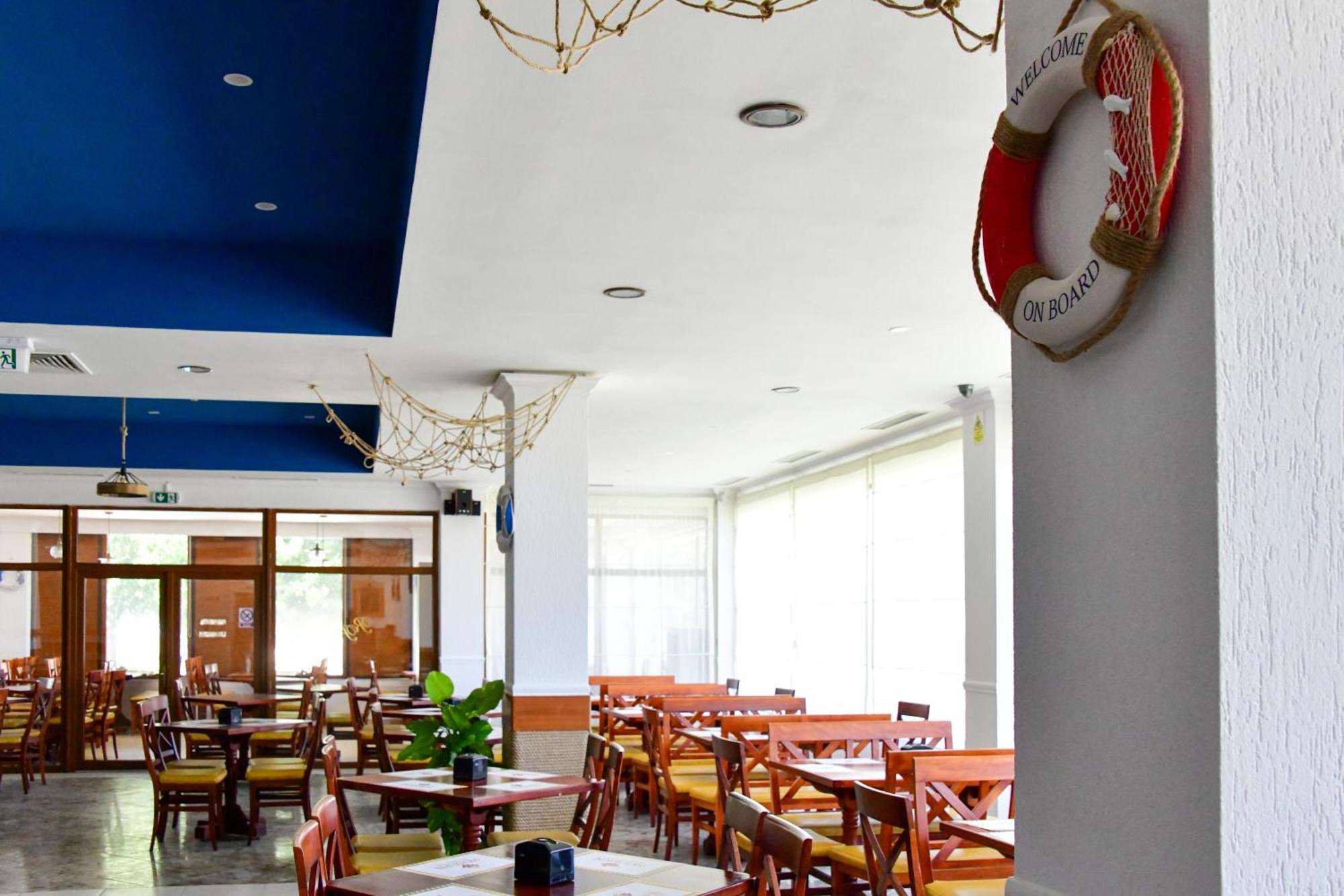 Complex Modern All Inclusive Mamaia Buitenkant foto