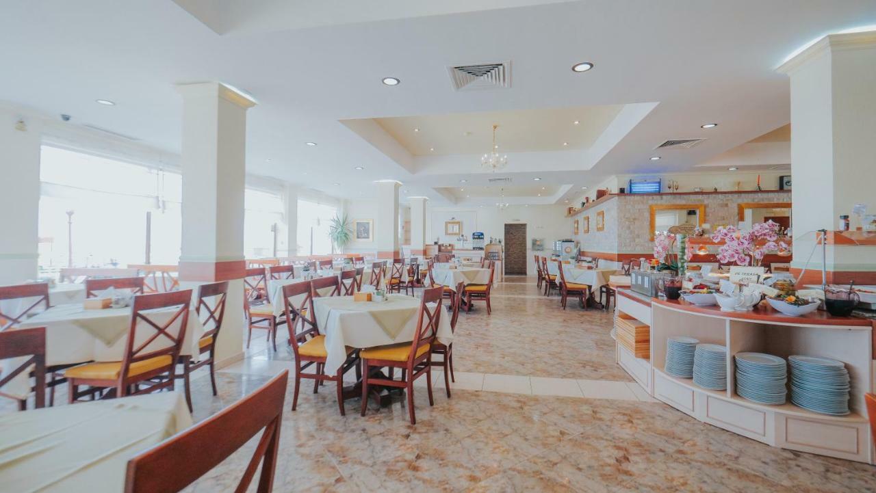 Complex Modern All Inclusive Hotel Mamaia Buitenkant foto